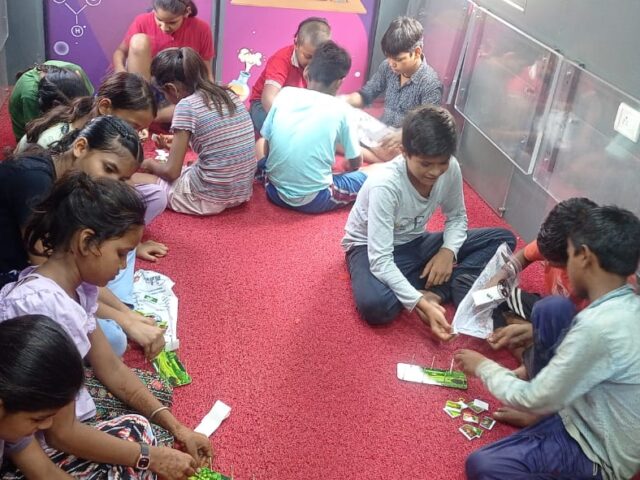 Fun Learning in Bus